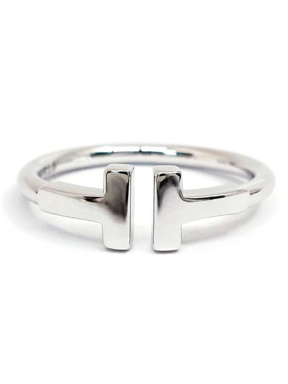 Tiffany & Co 18k White Gold T Wire Ring Bullion